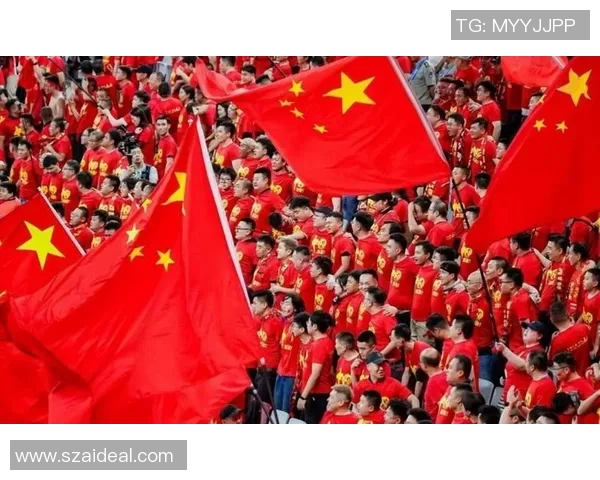 国足在苏州迎战劲敌全力争胜球迷热情高涨期待精彩表现