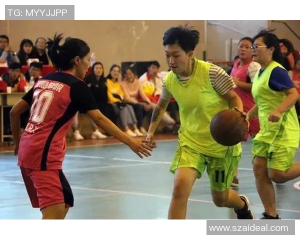 女明星篮球赛场风采展现她们的运动魅力与时尚风格